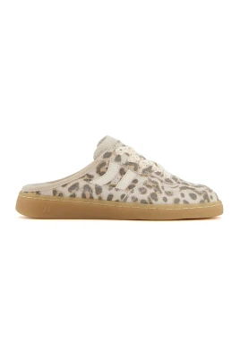 Goal Leopard Mule