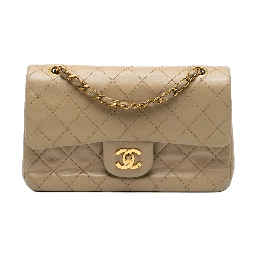 Chanel Vintage Women's Brown Pre-Owned Flap Bag