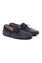 chaussures-plates-en-daim-bleu-avec-clous-en-caoutchouc