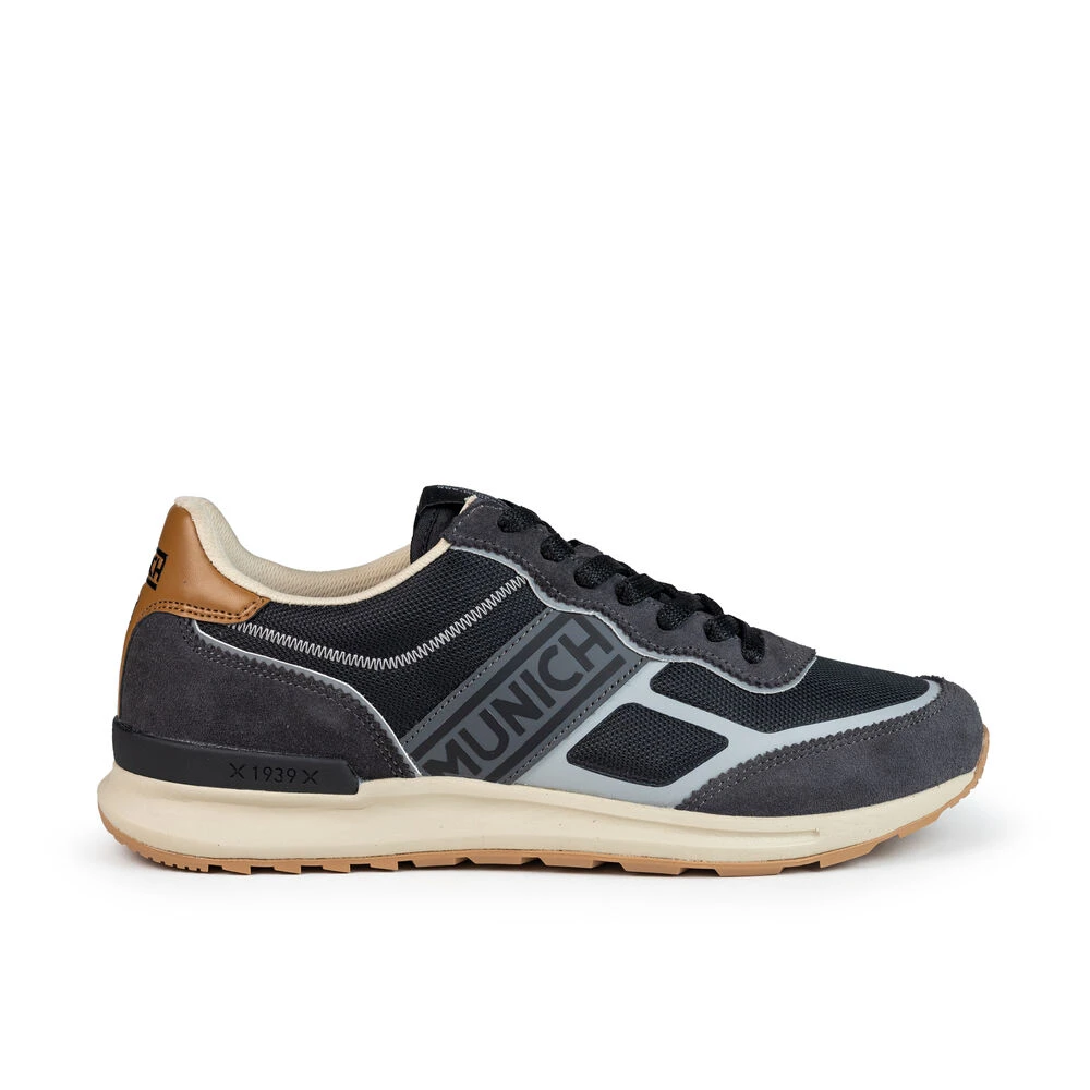 Munich - Shoes > Sneakers - Black - Munich - Modalova