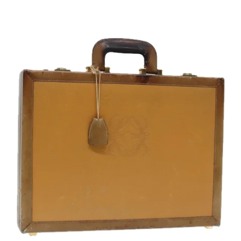 Loewe Pre-owned Leather handbags Beige Dames