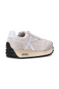 smile-run-low-top-sneakers