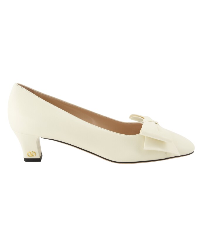 lame-leather-slip-on-pumps