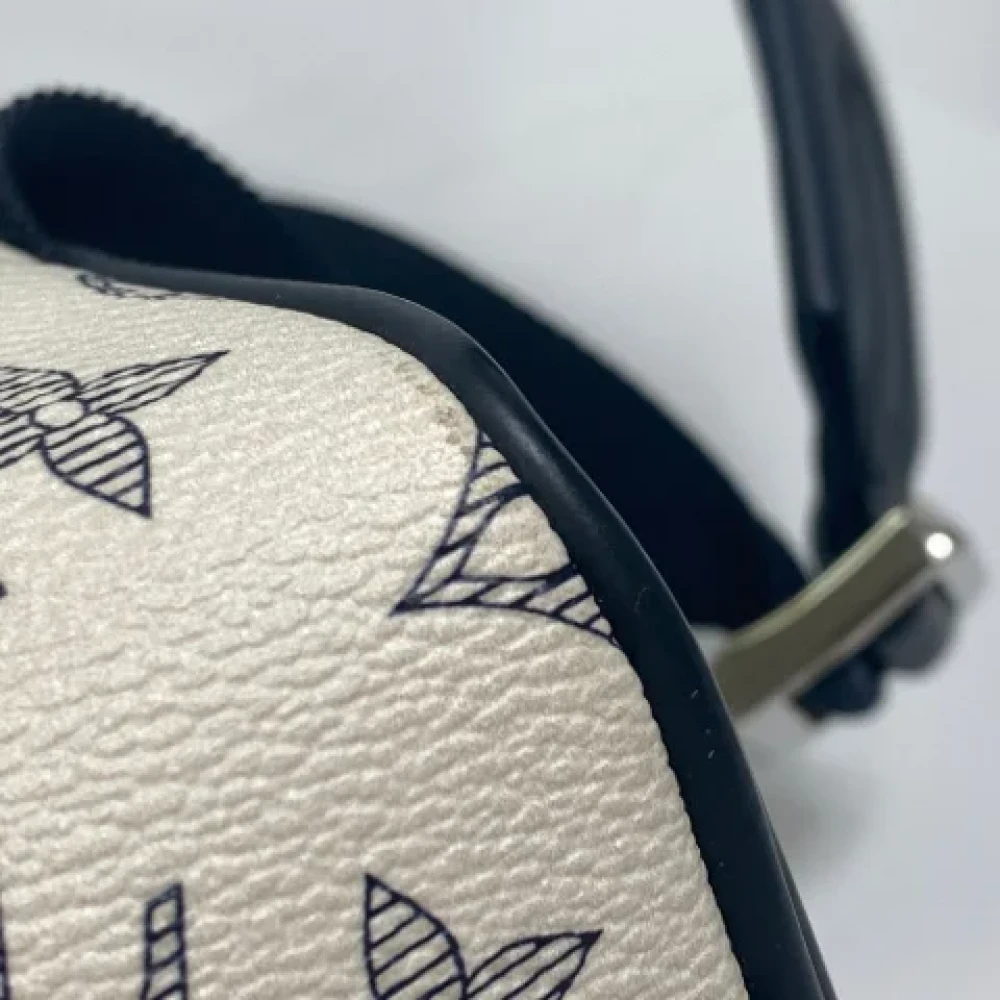 Louis Vuitton Vintage Pre-owned Fabric shoulder-bags White Heren