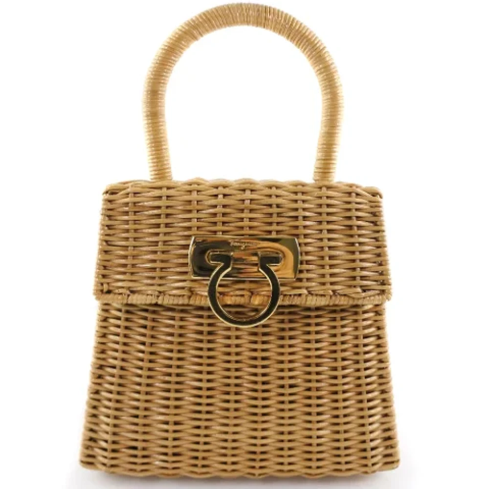 Salvatore Ferragamo Pre-owned Fabric handbags Beige Dames