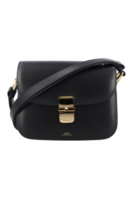 black-handbag-with-trpezoidal-design