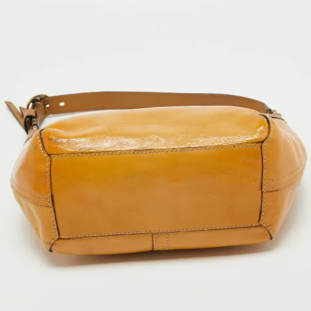 Coach Pre-owned Leather shoulder-bags Yellow Dames
