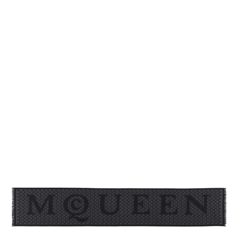 Alexander Mcqueen Men's Gray Winter Scarves, One Size, Black Skull-Print Wool Scarf