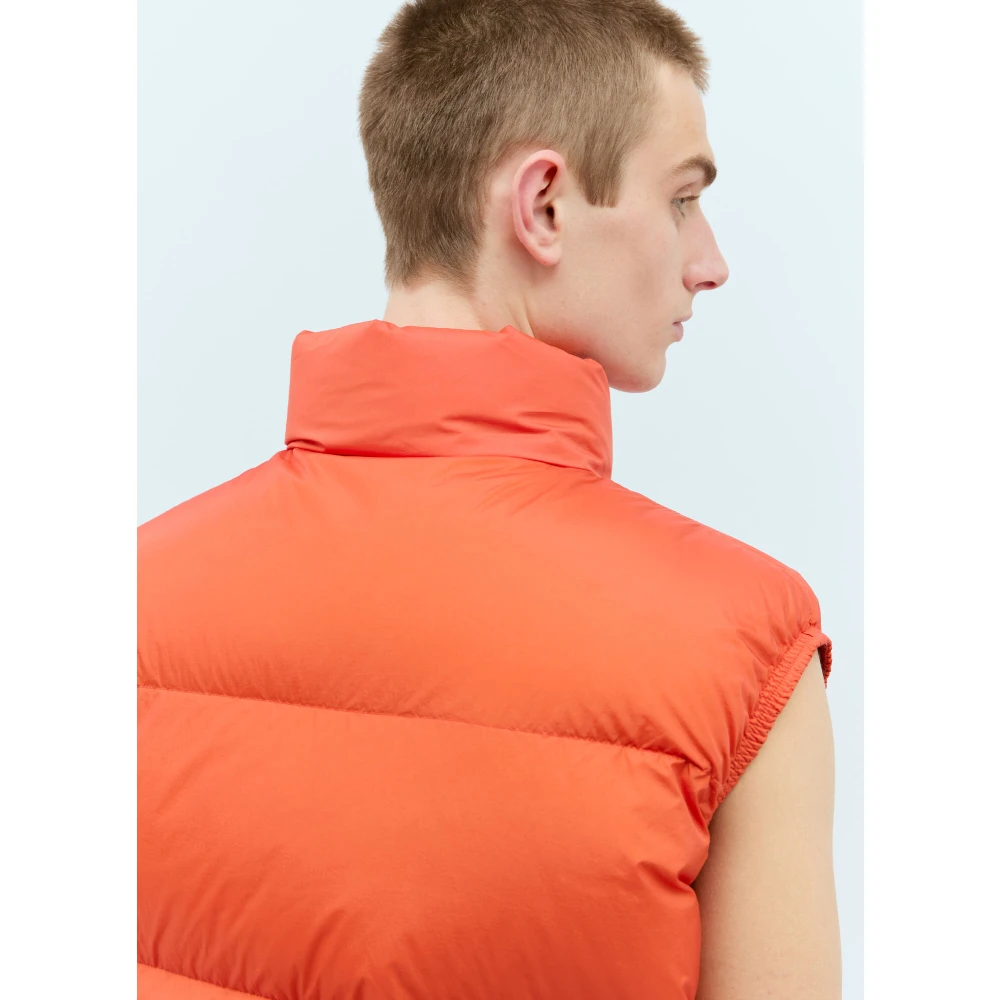 Moncler Gewatteerd Down Gilet met Logo Patch Orange Heren