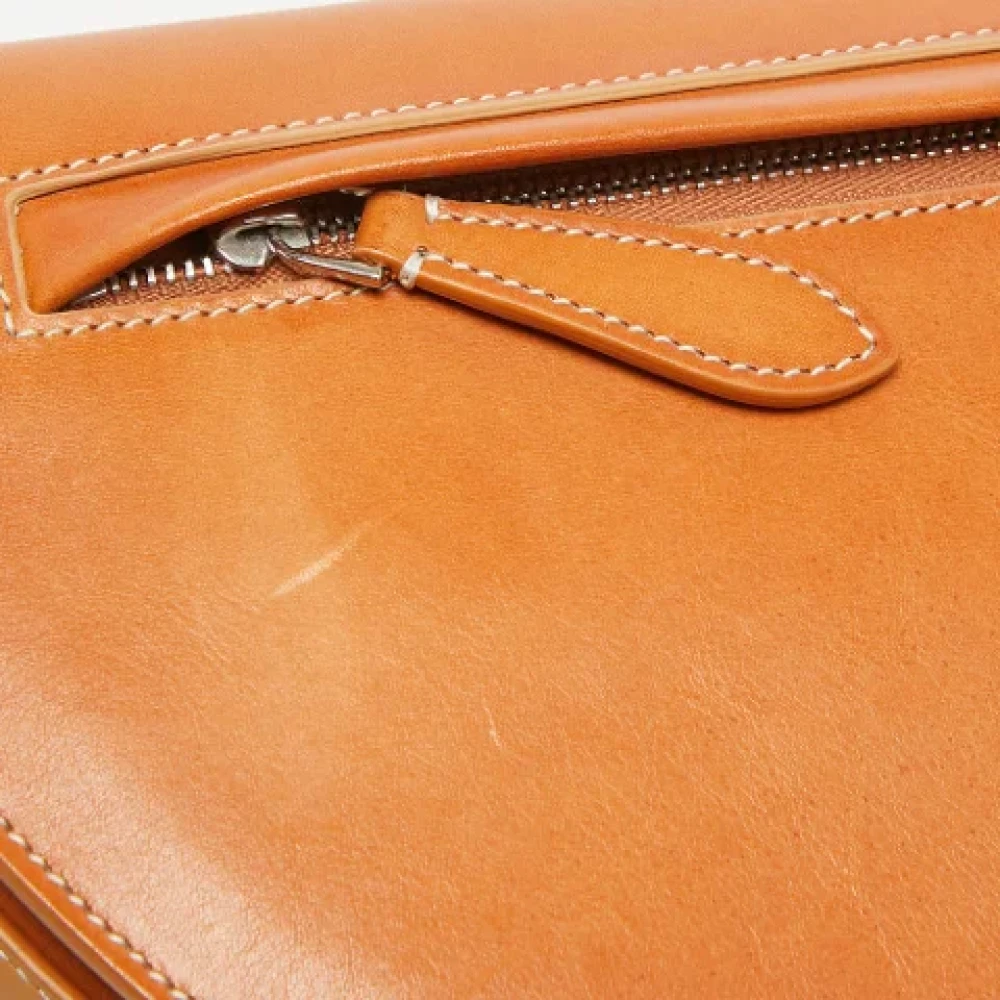 Burberry Vintage Pre-owned Leather handbags Orange Dames