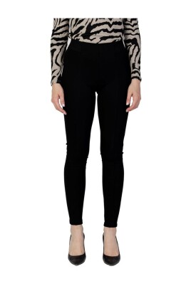 slim-fit-highwaisted-leggings-autumn-winter-collection