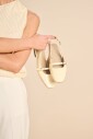 sue-slingback