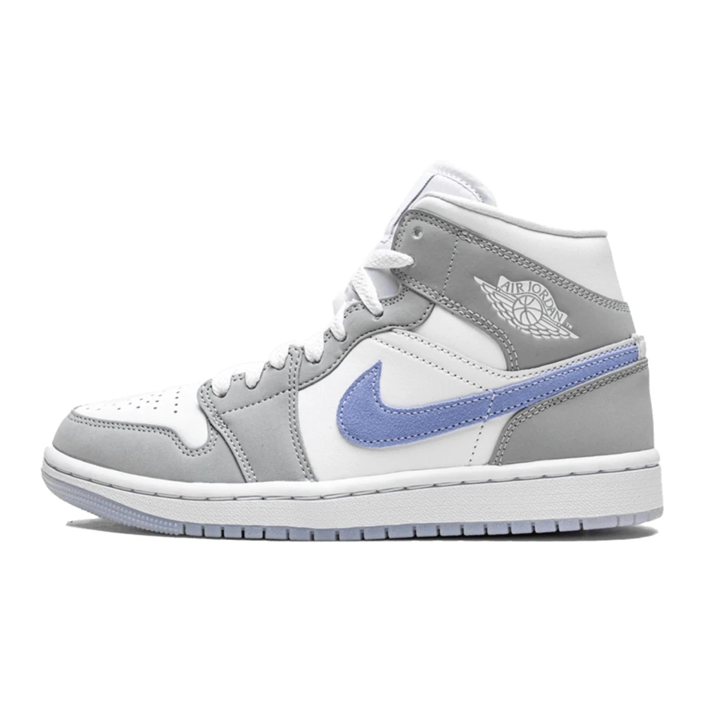 Jordan - Shoes > Sneakers - Gray - Jordan - Modalova