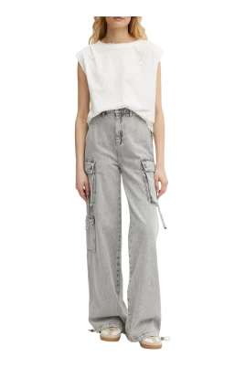 Jeans med cargofickor