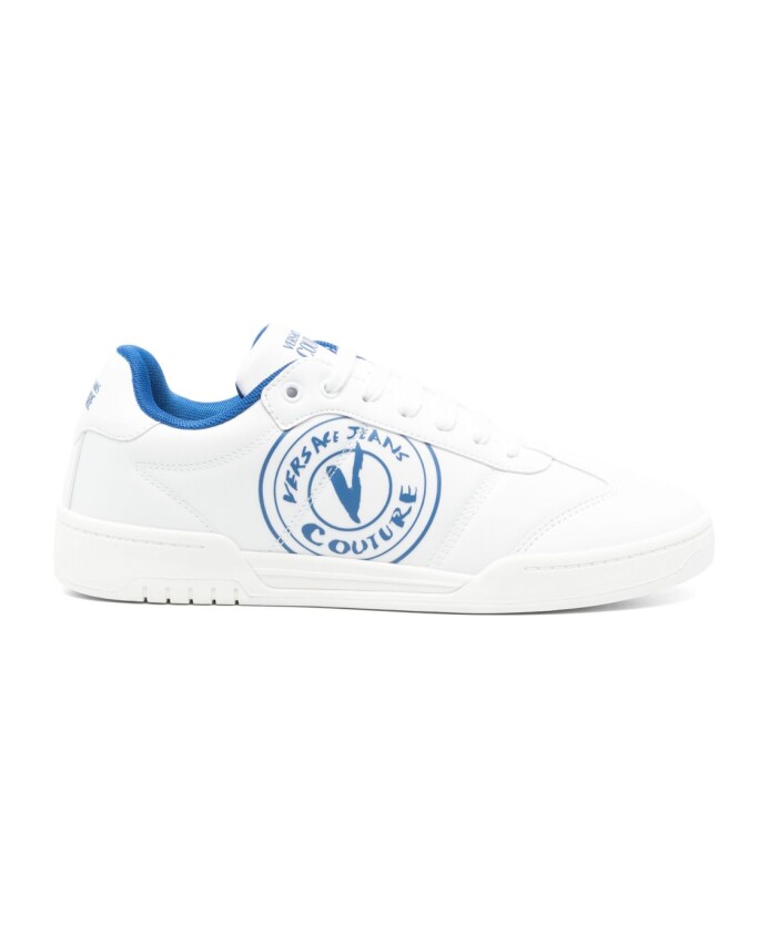 baskets-a-lacets-avec-detail-de-la-marque