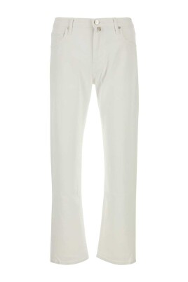 stretch-denim-jeans
