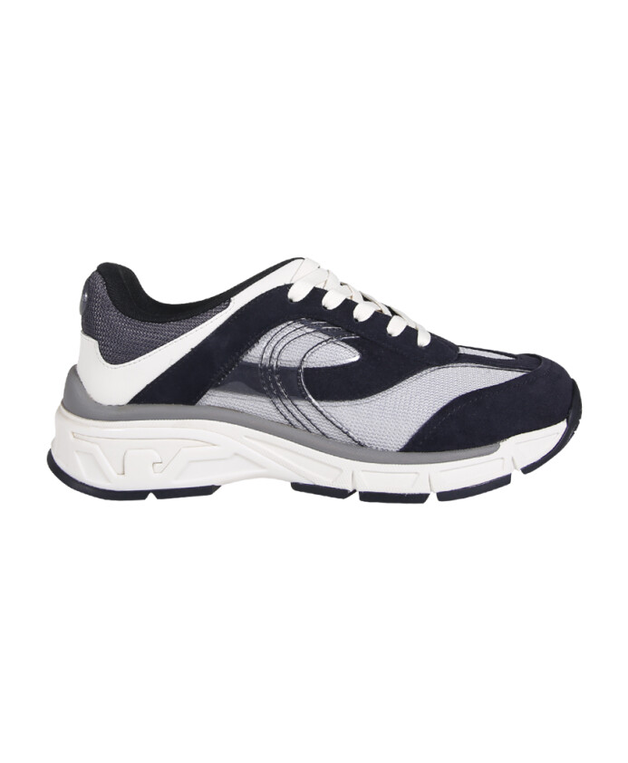 navy-low-top-sneaker