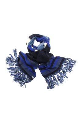 WO Scarf