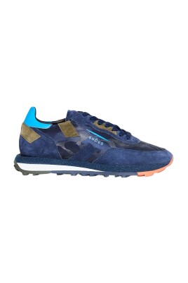 low-camo-sneakers-for-men