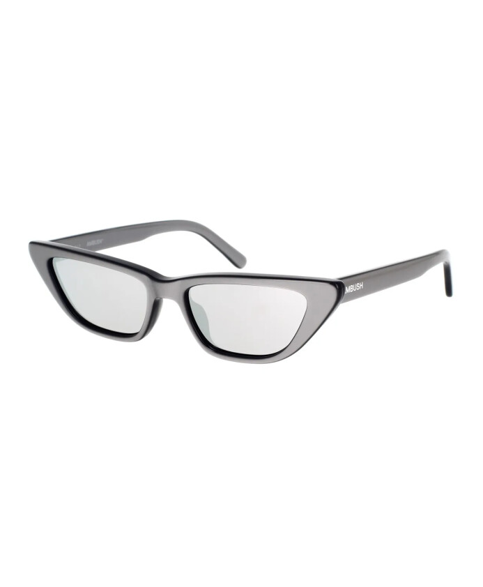 lunettes-de-soleil-audacieuses-cat-eye-en-argent