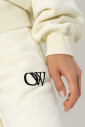 pantalon-de-jogging-creme-a-logo