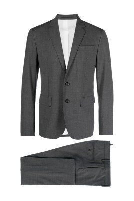 single-breasted-suit