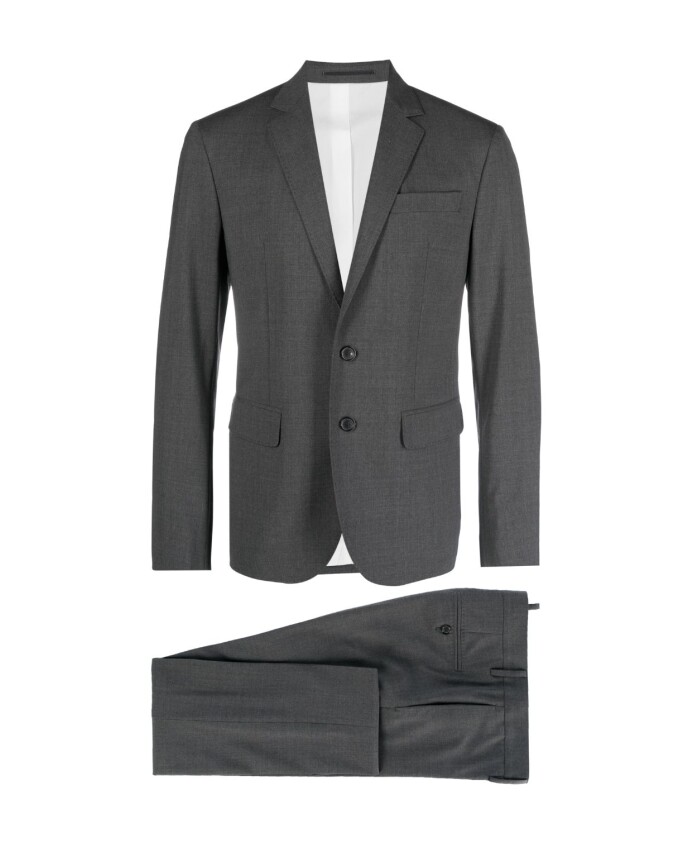 single-breasted-suit