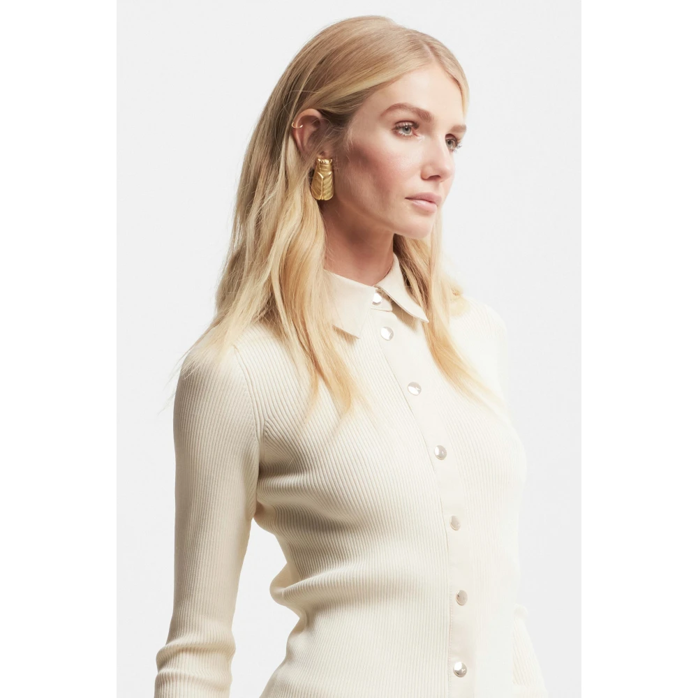 Kocca Gebreide Viscose Trui met Overhemdkraag White Dames