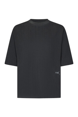 black-t-shirts-and-polos-with-mm-logo