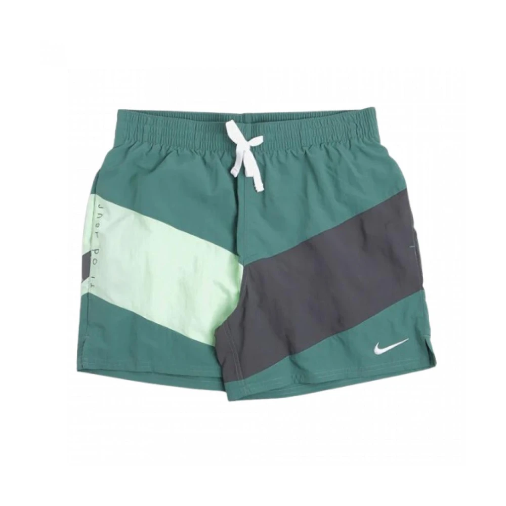 Nike Gerecyclede polyester volleybalshorts Green Heren