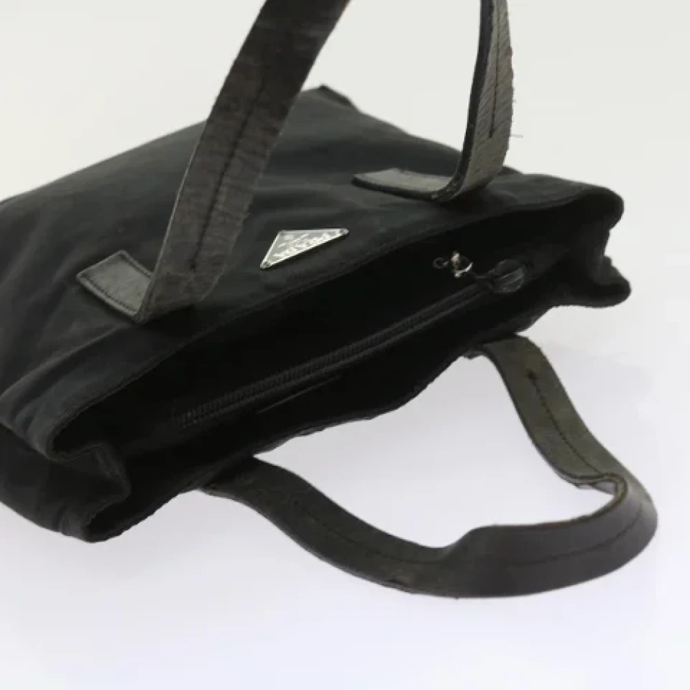 Prada Vintage Pre-owned Nylon handbags Black Dames
