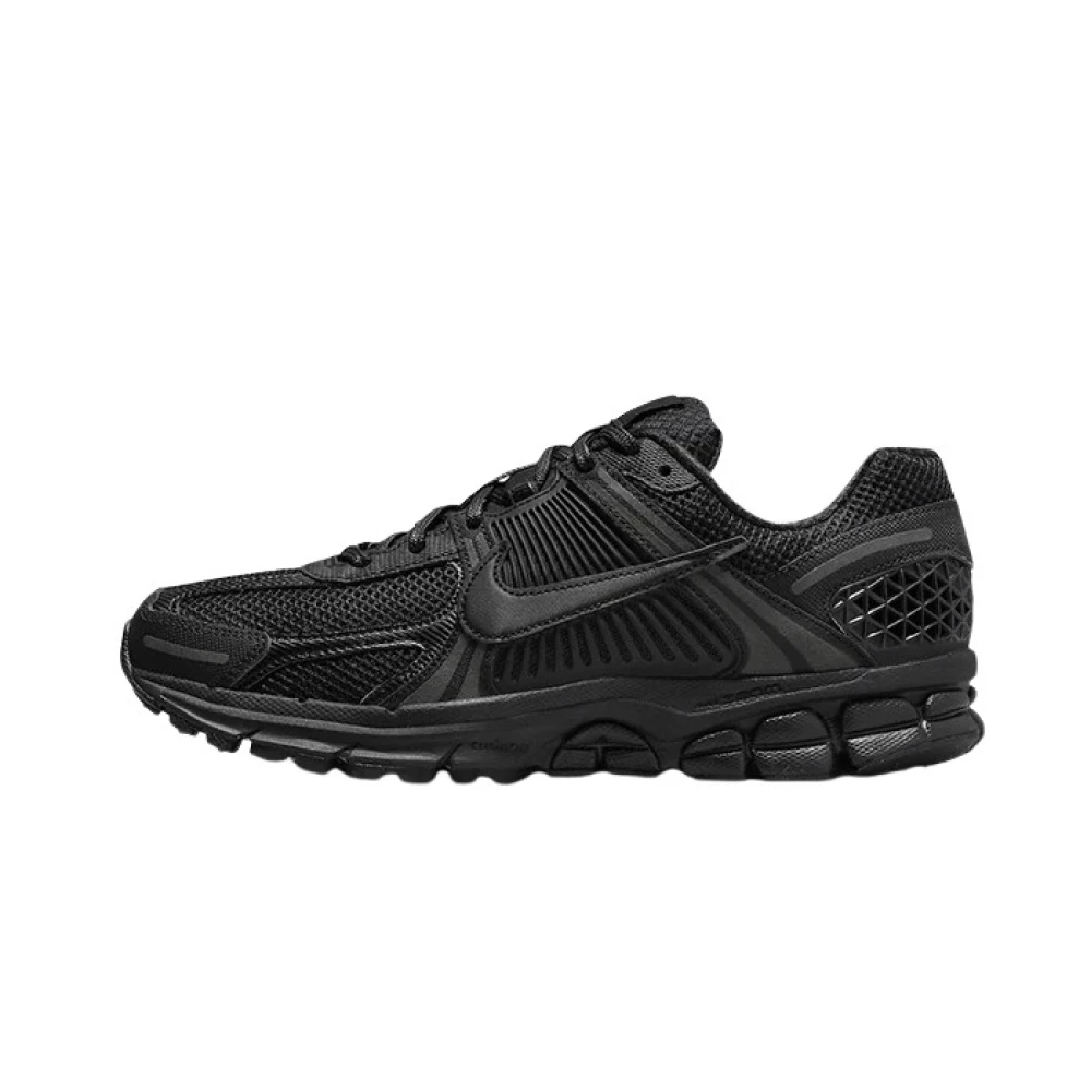 Nike Zoom Vomero 5 - Male - Running Shoes - Black - 2 1/2 Uk - Sport