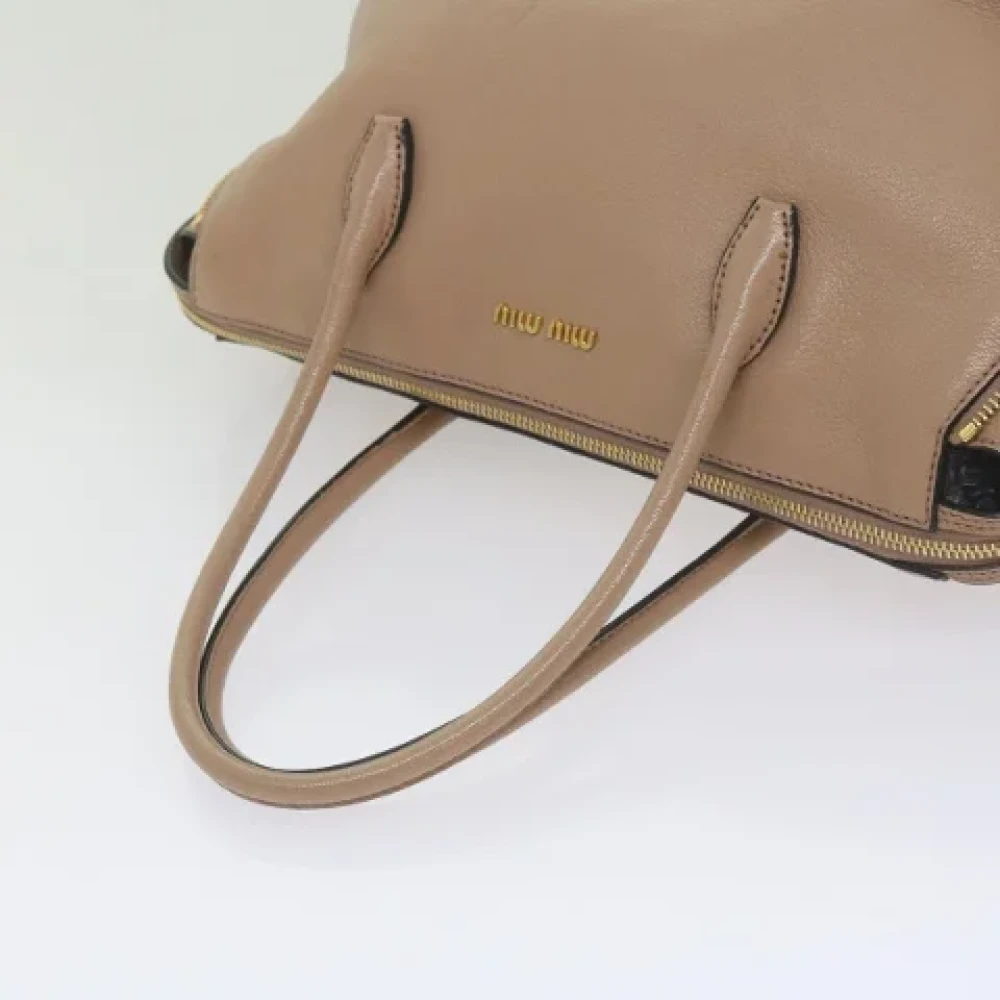 Miu Pre-owned Leather shoulder-bags Beige Dames