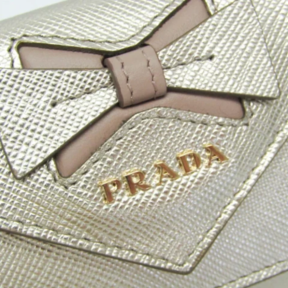 Prada Vintage Pre-owned Leather wallets Yellow Dames