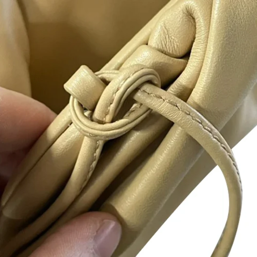 Bottega Veneta Vintage Pre-owned Leather pouches Yellow Dames