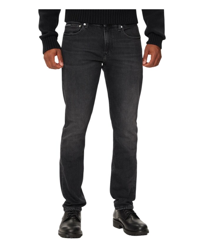 black-slim-fit-stretch-jeans