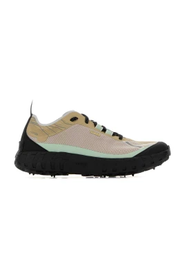 001A Sneaker