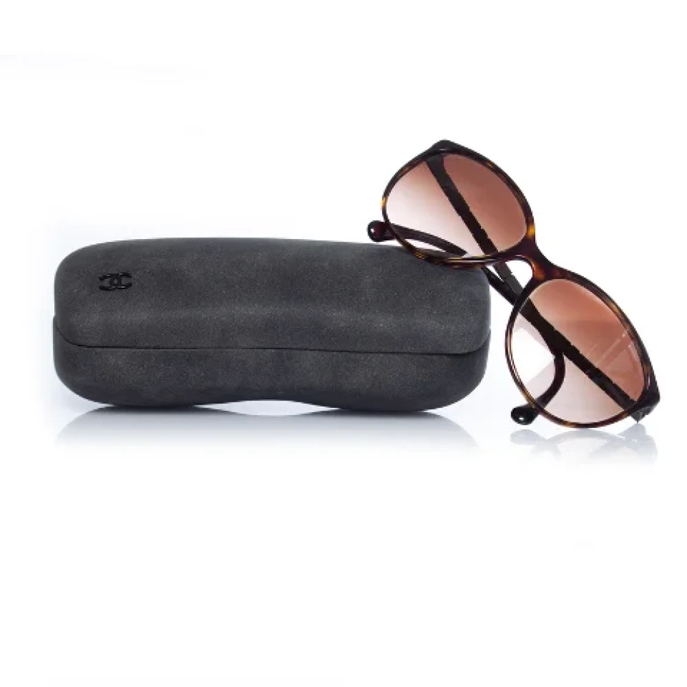 Chanel Vintage Pre-owned Plastic sunglasses Brown Dames