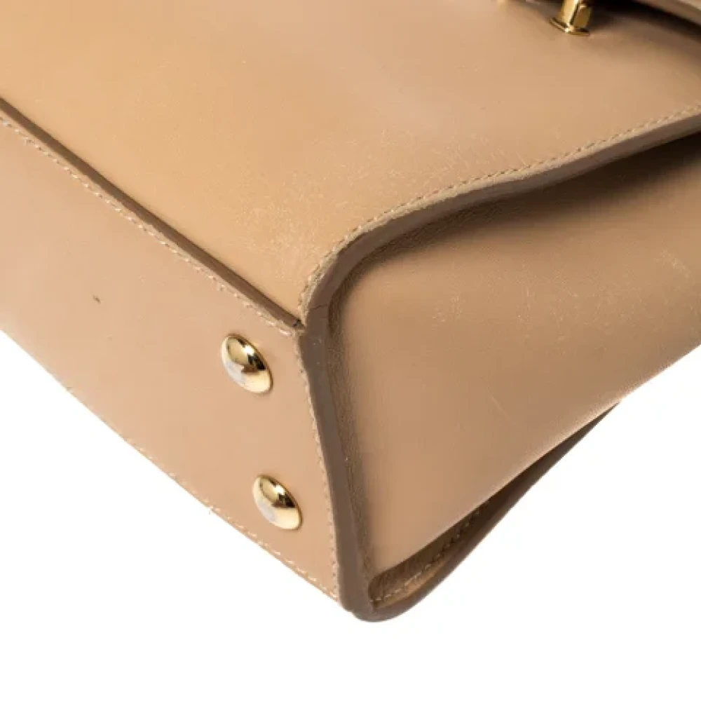 Salvatore Ferragamo Pre-owned Leather handbags Beige Dames