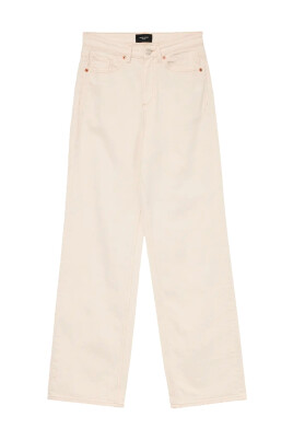 wide-fit-bootcut-jeans