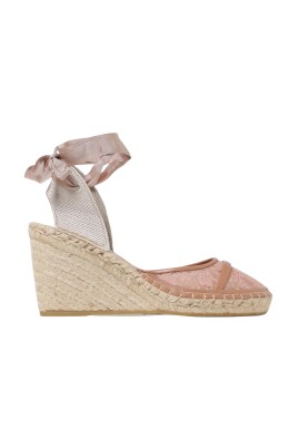 pink-lace-wedge-espadrilles