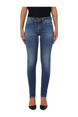 stilfulde-behagelige-skinny-jeans-kvinder