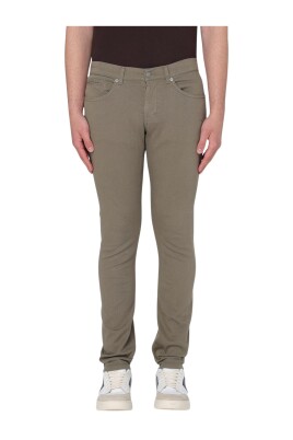 white-slim-fit-jeans