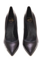 stijlvolle-pumps-met-halslijn