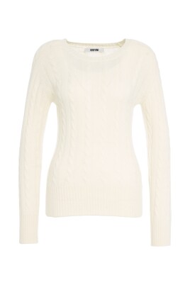 pull-en-maille-torsadee