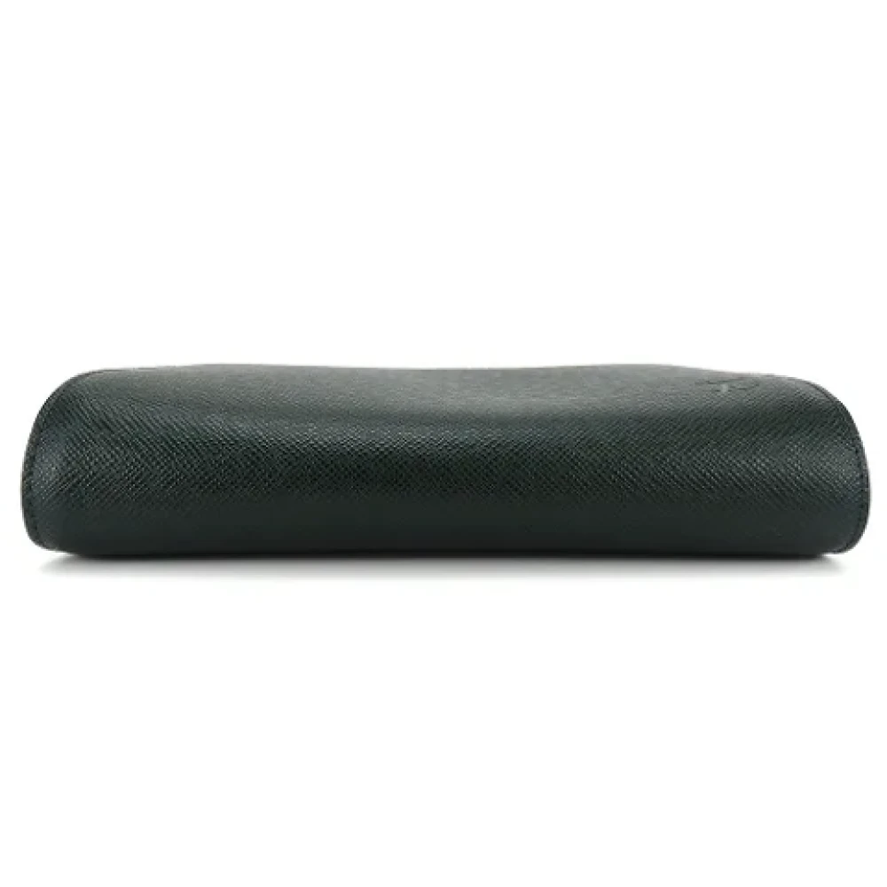Louis Vuitton Vintage Pre-owned Fabric clutches Green Heren
