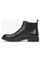 bottines-chelsea-en-cuir-noir-avec-perforations-d-inspiration-folk