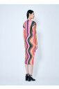 robe-midi-plissee-a-motif-graphique