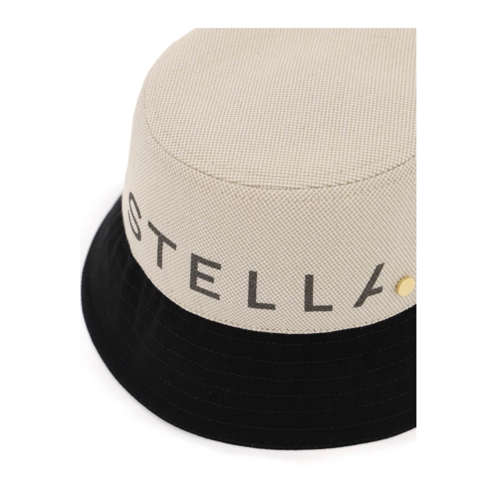 Stella Mccartney Bucket Hat met Logo Lettering en Twee-Tone Design Beige Dames