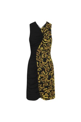 robe-imprimee-en-polyester-style-rassemble